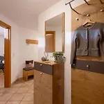 Lehenhof דירה הופגרטן אים בריקסנטל