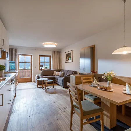 Lehenhof ホップフガルテン・イム・ブリクセンタール